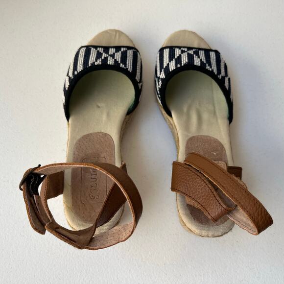 Soludos Woven Beaded Wedge Espadrille Sandals Open Toe Resortwear Navy Size 9 - Picture 13 of 13